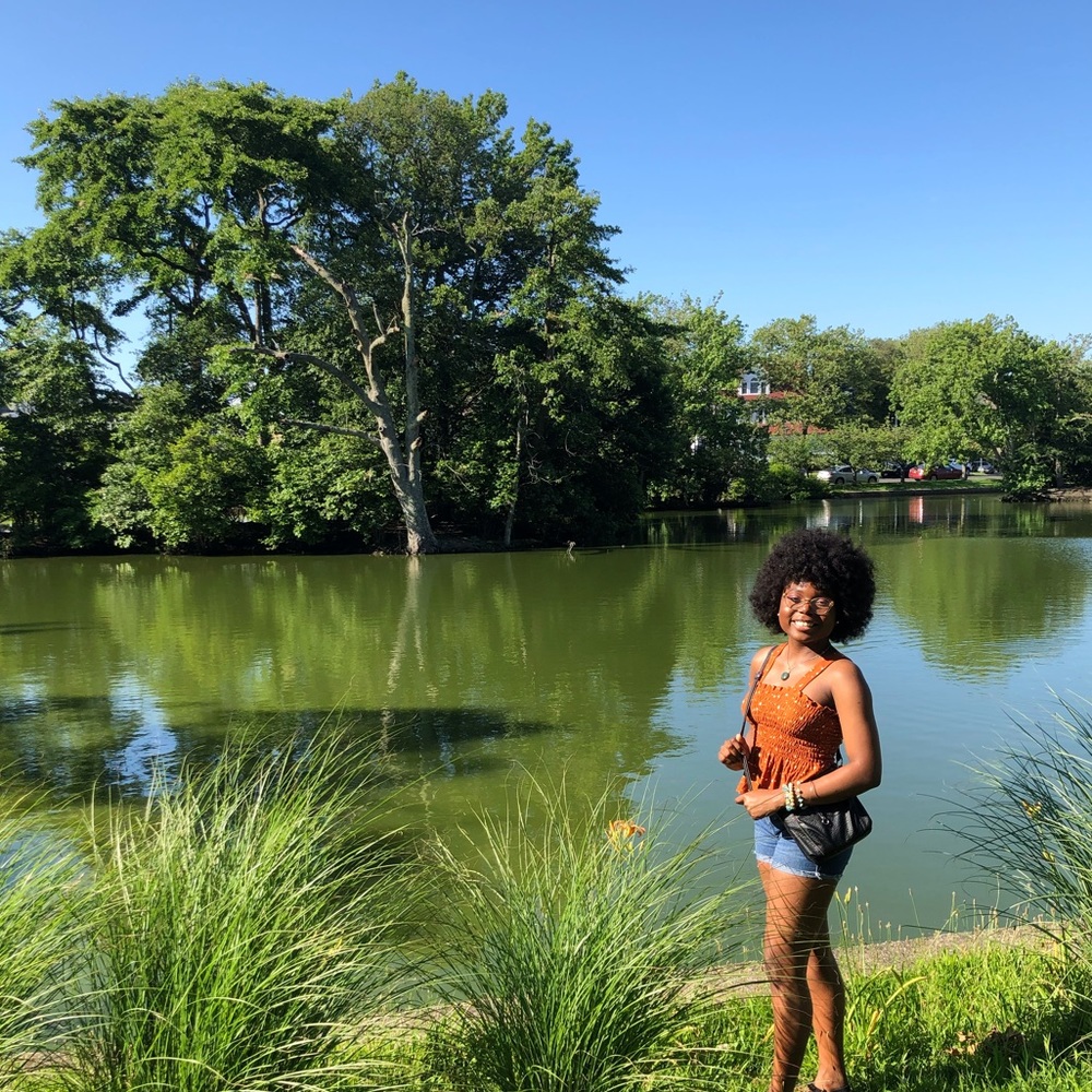 Meet your Posher, Maceline